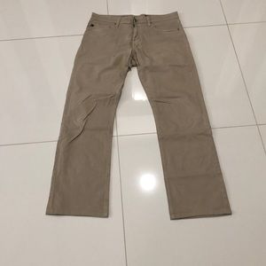 Men’s AG Protègè Jeans. Waist 33, Length 34